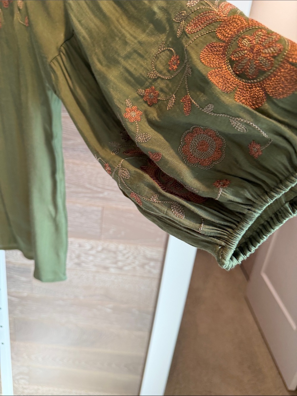 Boho Embroidered Top - Picture 3 of 7